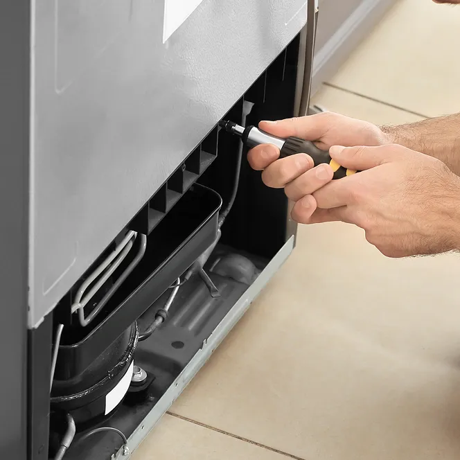Refrigerator repair warning signs